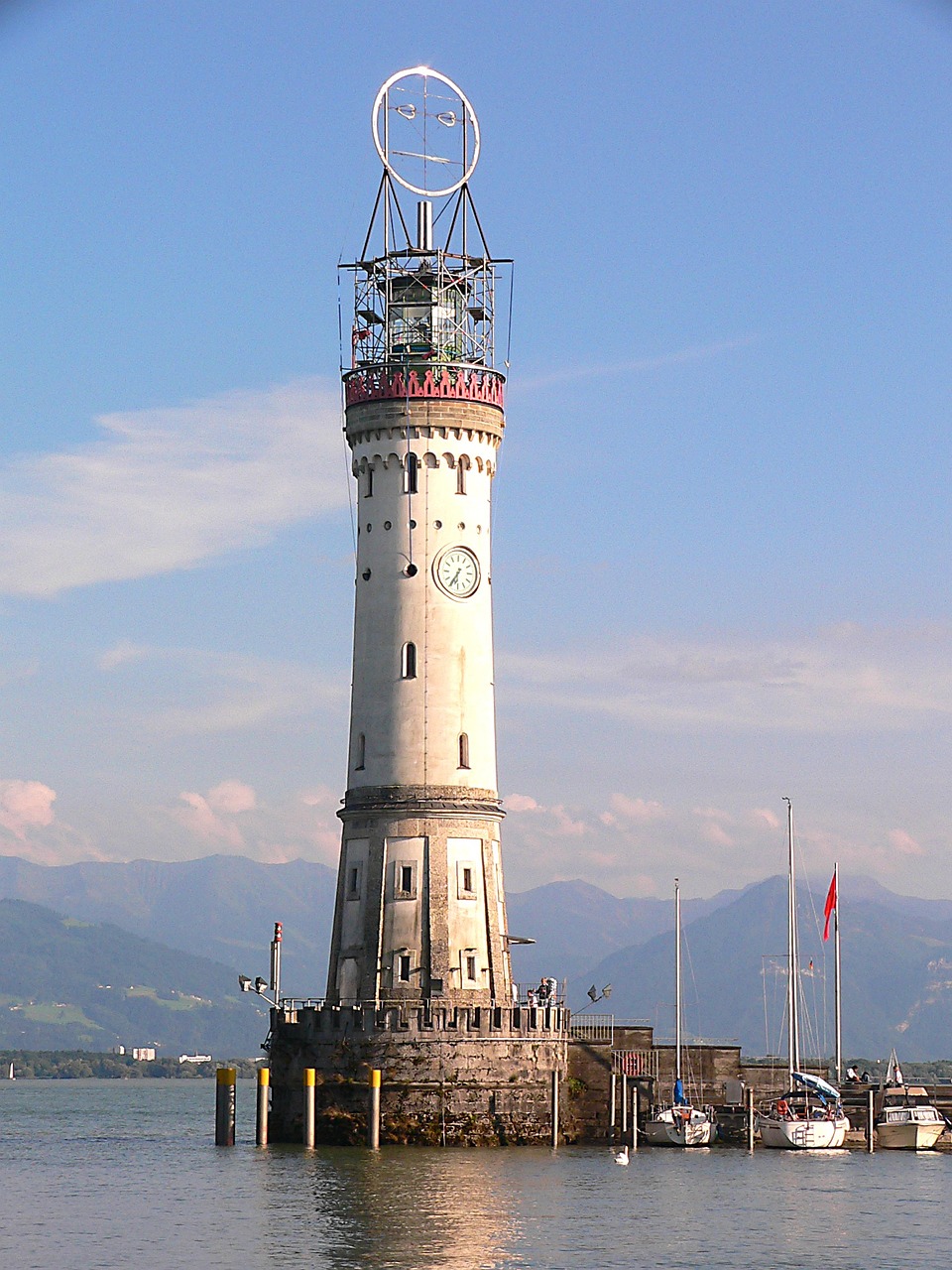 Historical Charm and Culinary Delights in Lindau